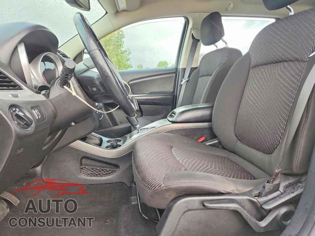 DODGE JOURNEY 2015 - 3C4PDCAB2FT661609