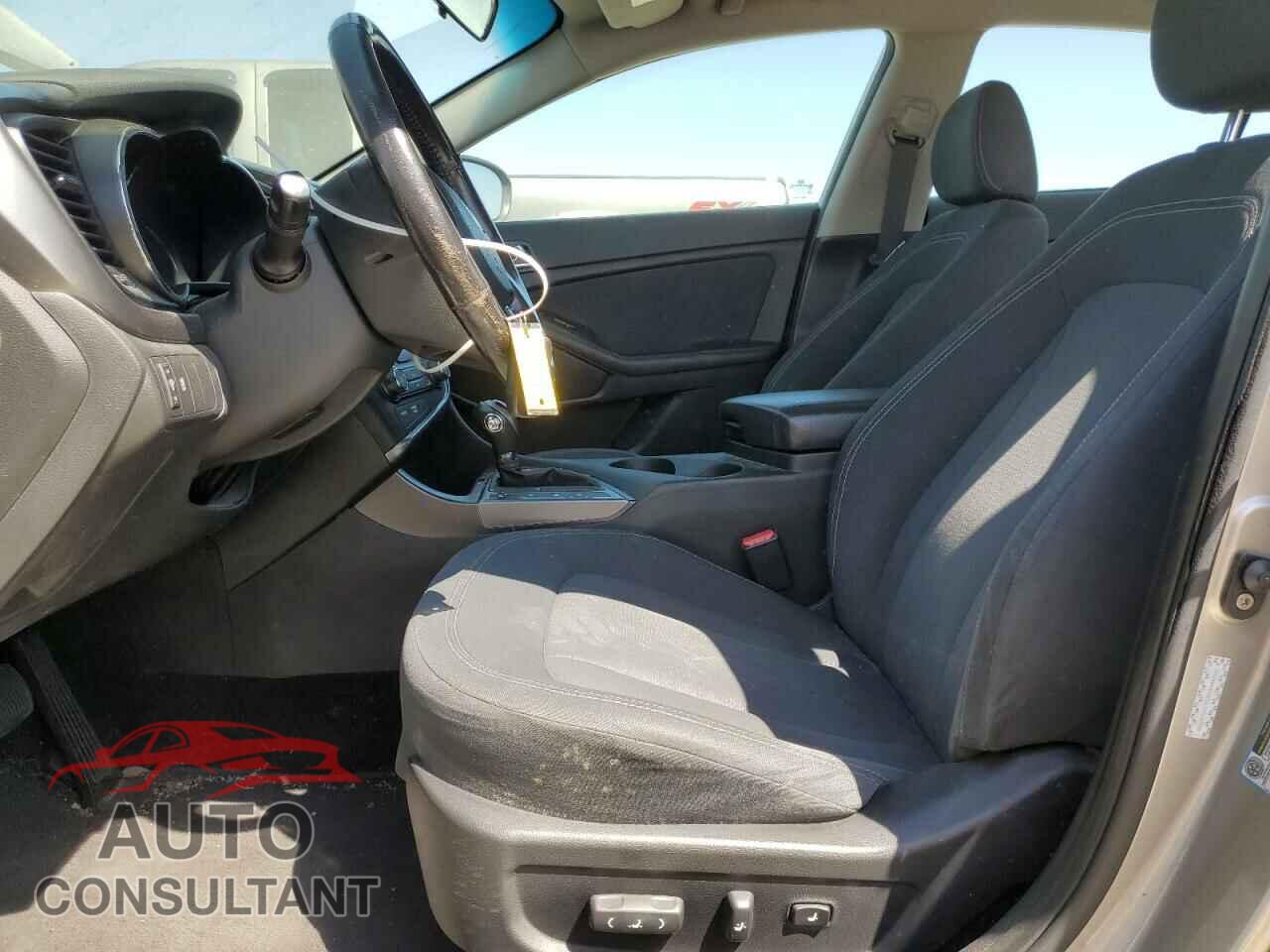KIA OPTIMA 2012 - KNAGM4AD5C5016548