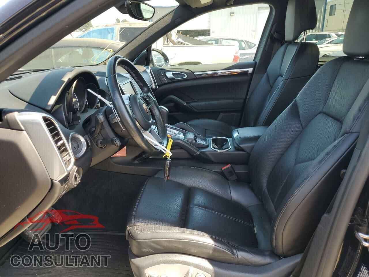 PORSCHE CAYENNE 2016 - WP1AE2A29GLA17680