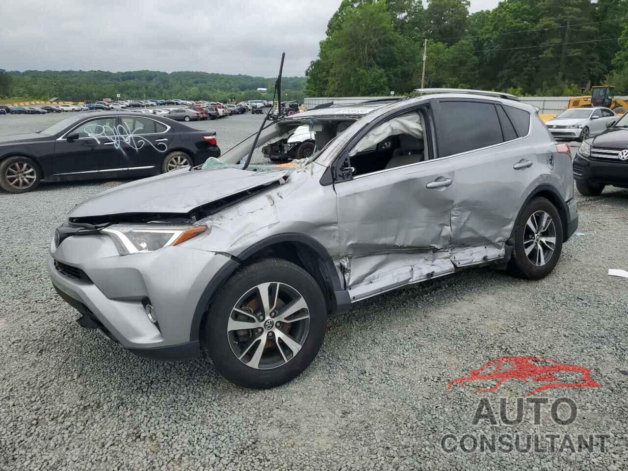 TOYOTA RAV4 2018 - 2T3WFREV1JW437567