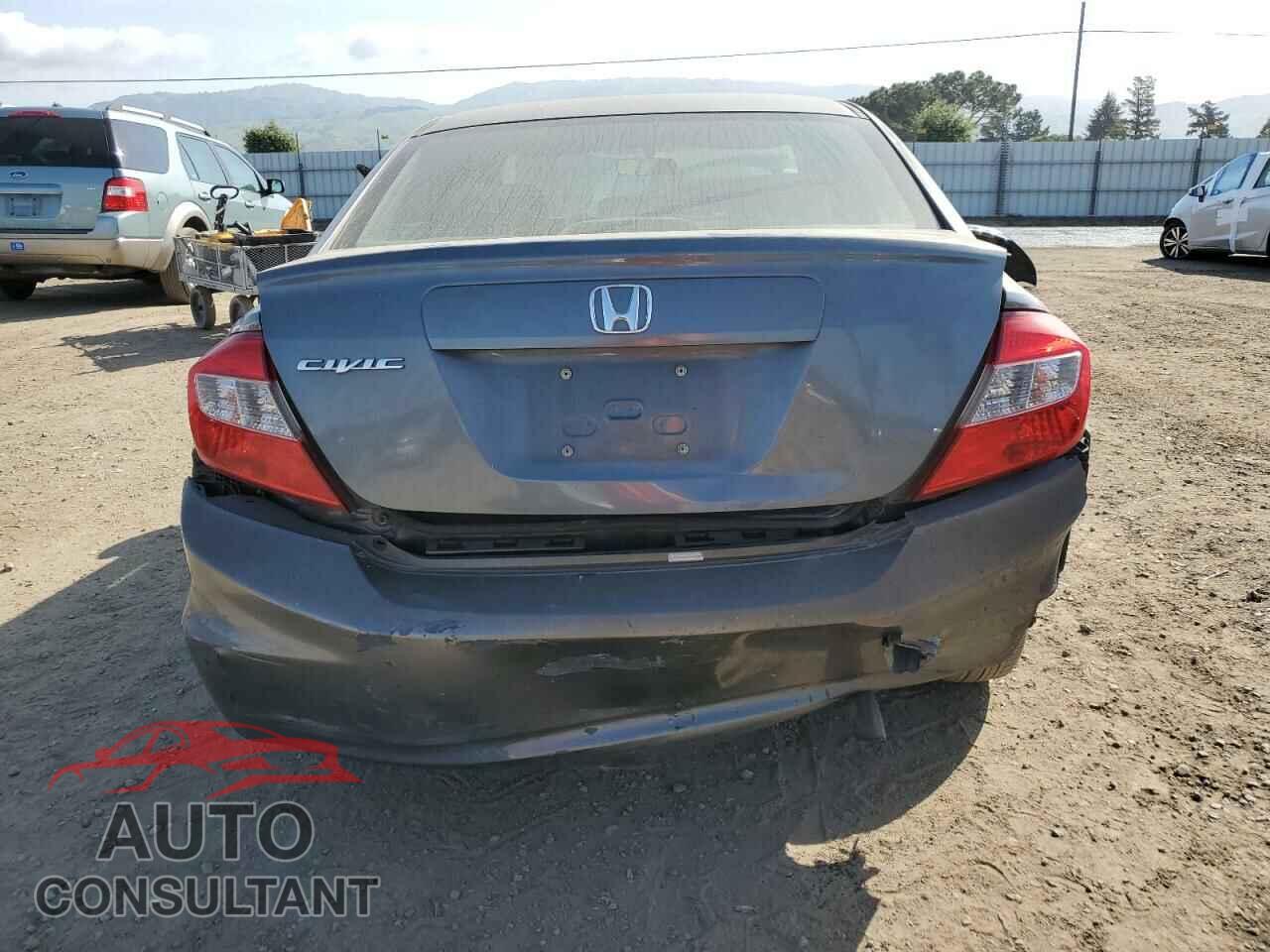 HONDA CIVIC 2012 - JHMFB2F50CS005208