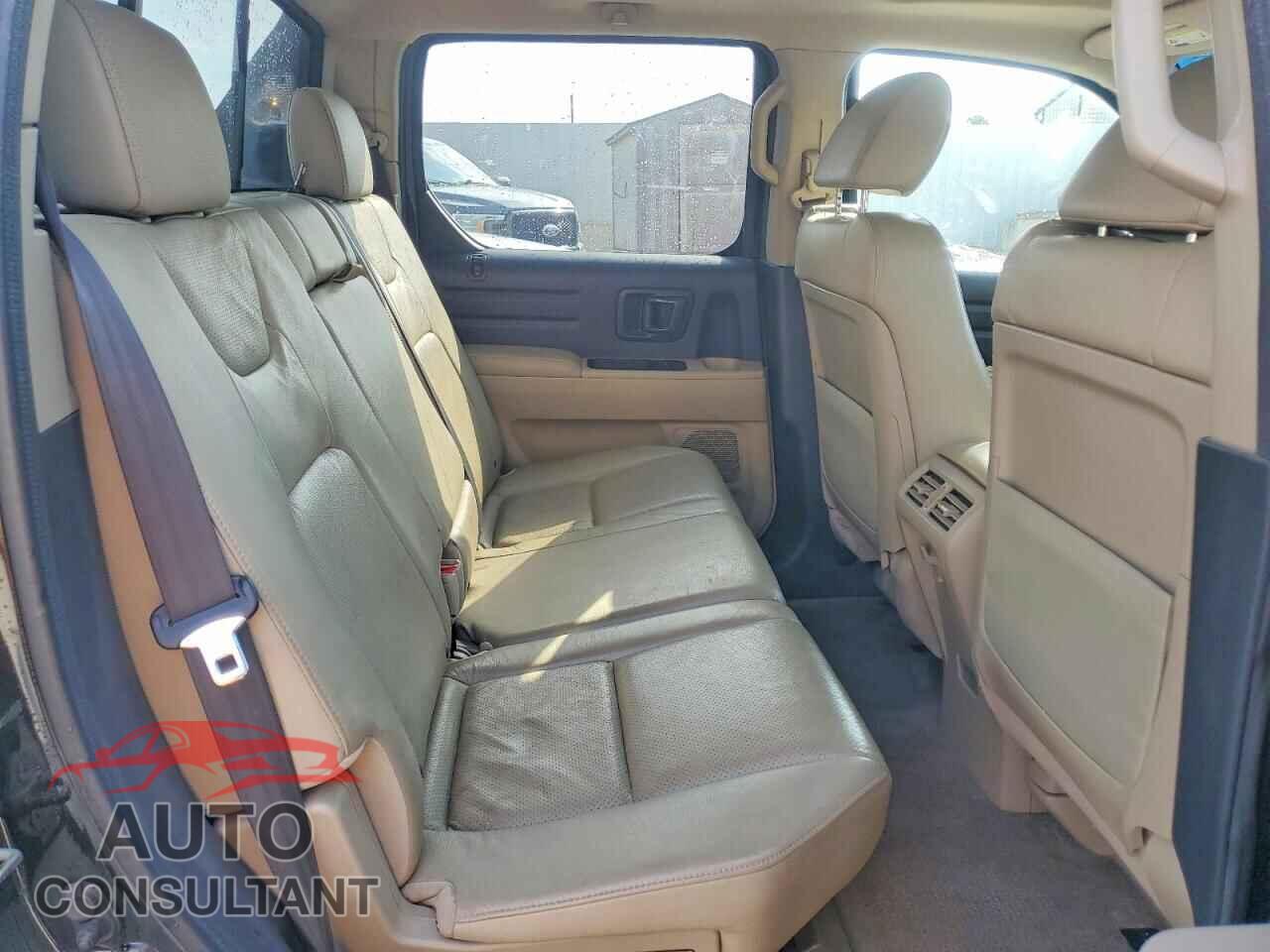 HONDA RIDGELINE 2010 - 5FPYK1F52AB011694