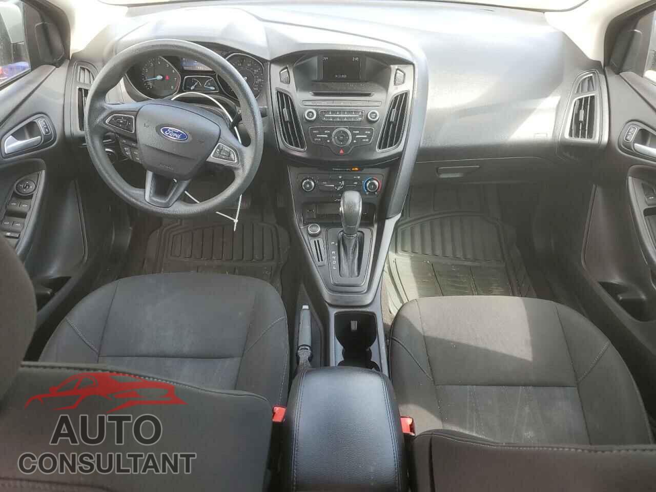 FORD FOCUS 2017 - 1FADP3F29HL253390