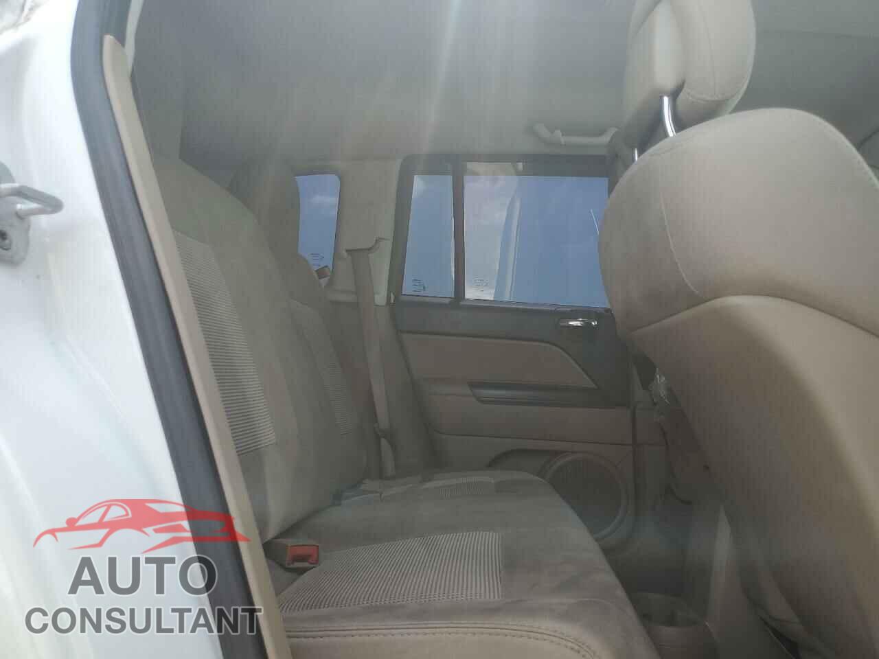 JEEP COMPASS 2012 - 1C4NJCBB1CD503682