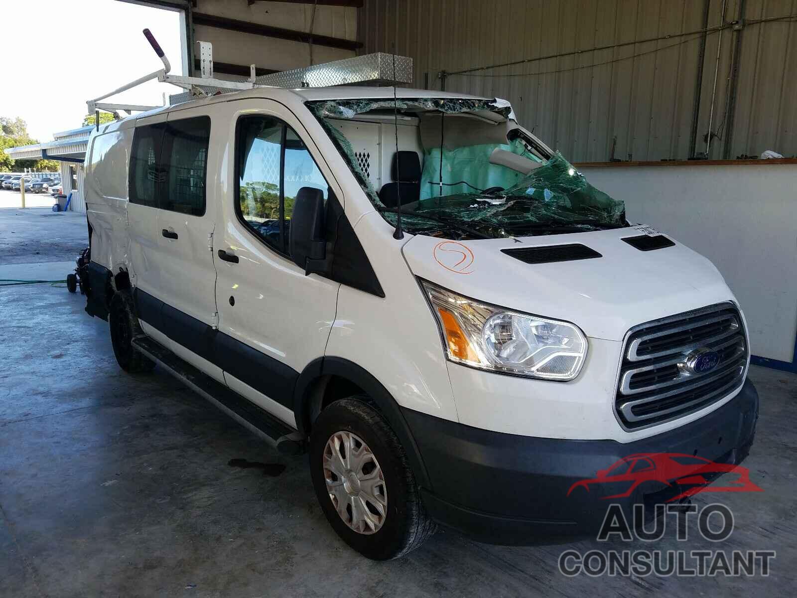 FORD TRANSIT CO 2017 - 1FTYR1ZM7HKB39658