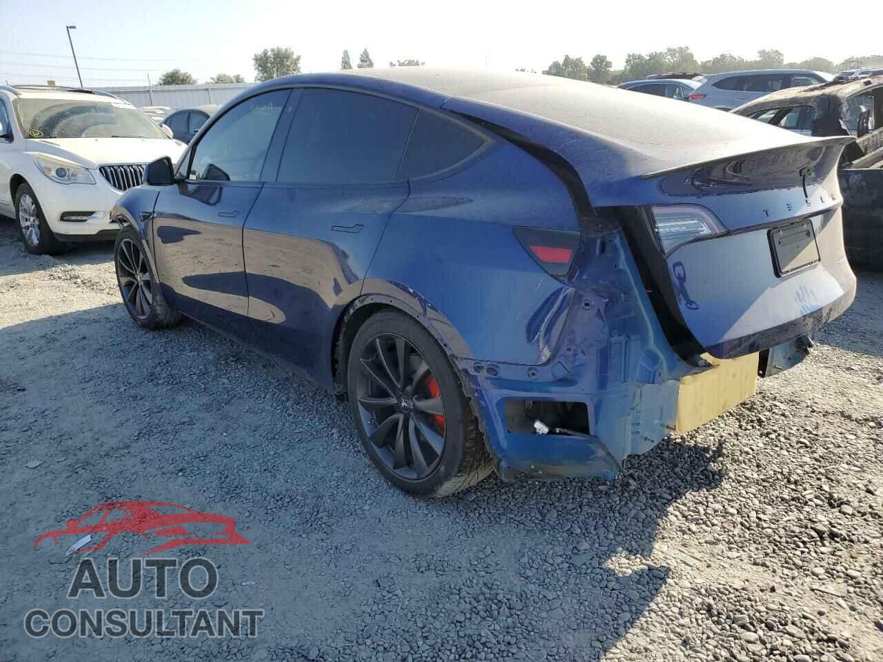 TESLA MODEL Y 2020 - 5YJYGDEF4LF000253