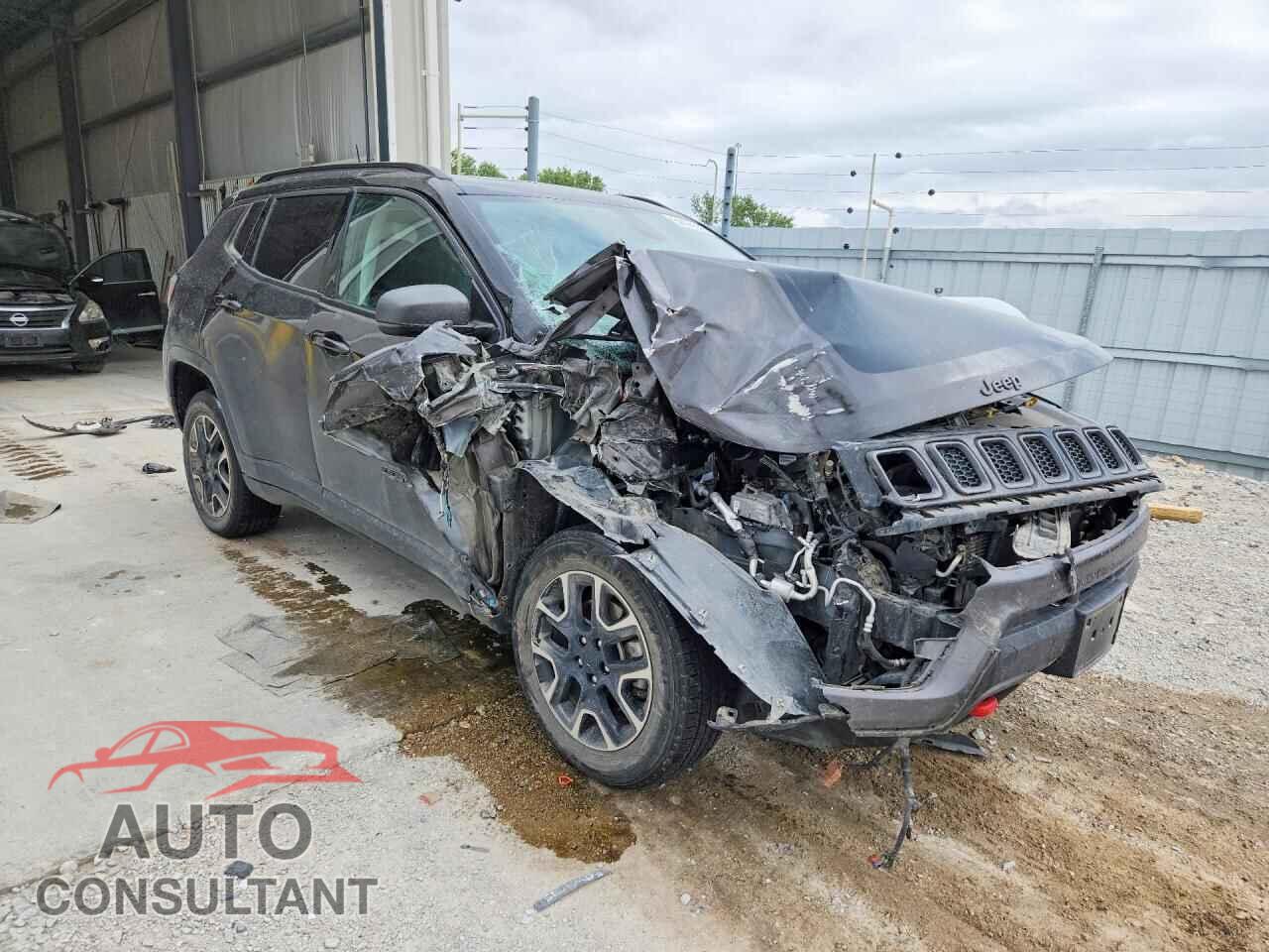 JEEP COMPASS 2019 - 3C4NJDDB7KT781353