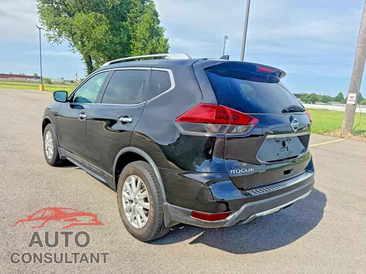 NISSAN ROGUE 2017 - 5N1AT2MV8HC817543