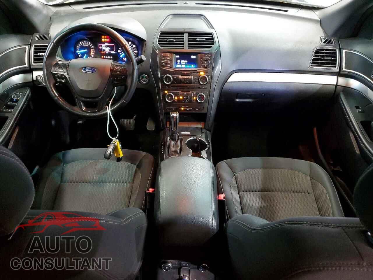 FORD EXPLORER 2017 - 1FM5K8D8XHGA96023