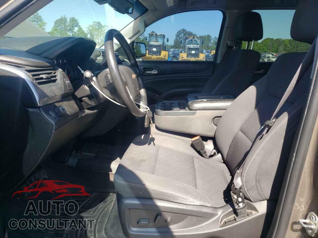 CHEVROLET SUBURBAN 2015 - 1GNSCHEC2FR682392