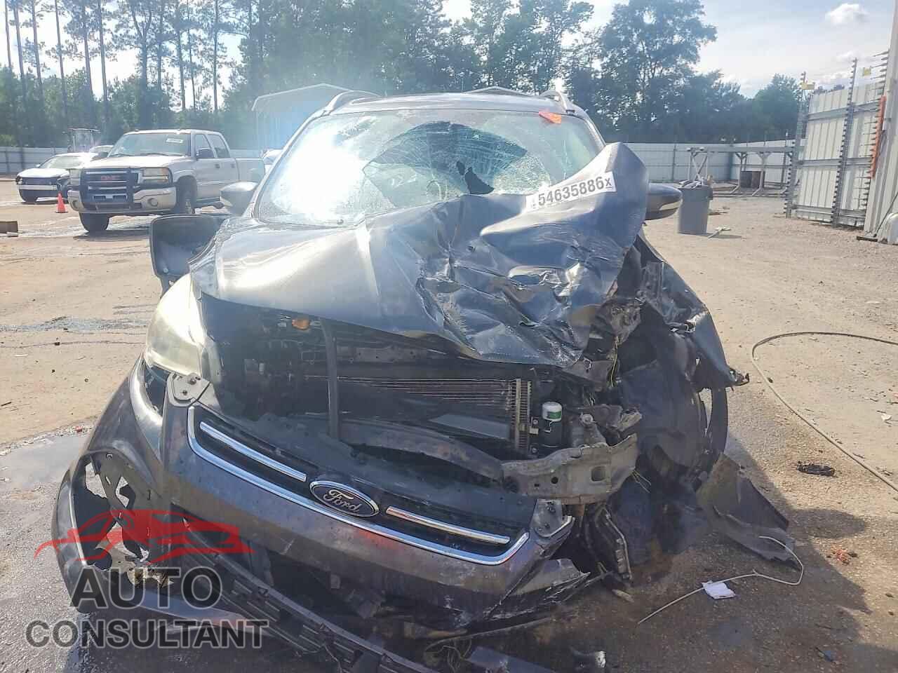 FORD ESCAPE 2015 - 1FMCU0J97FUB87927
