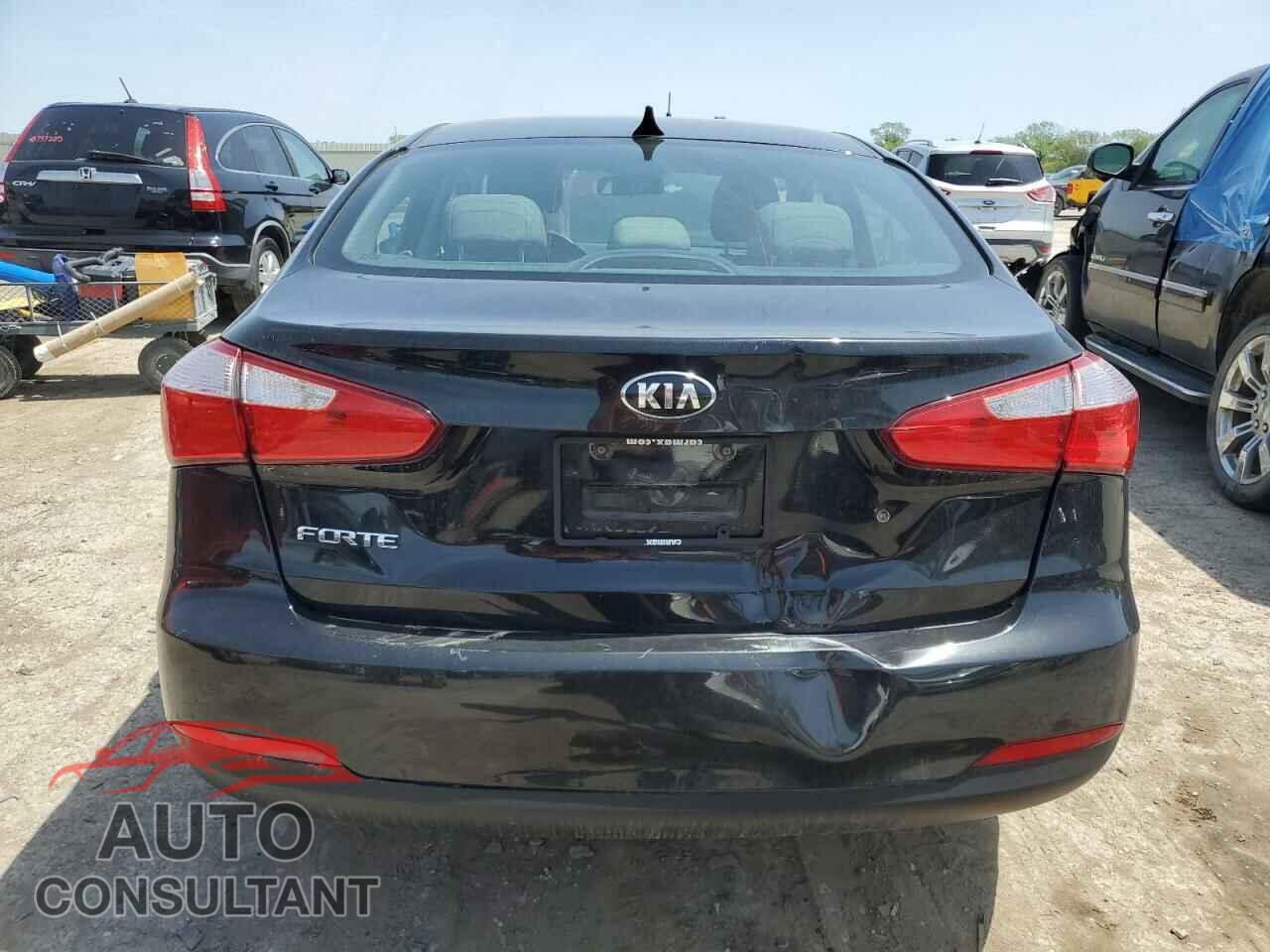 KIA FORTE 2015 - KNAFK4A67F5335554