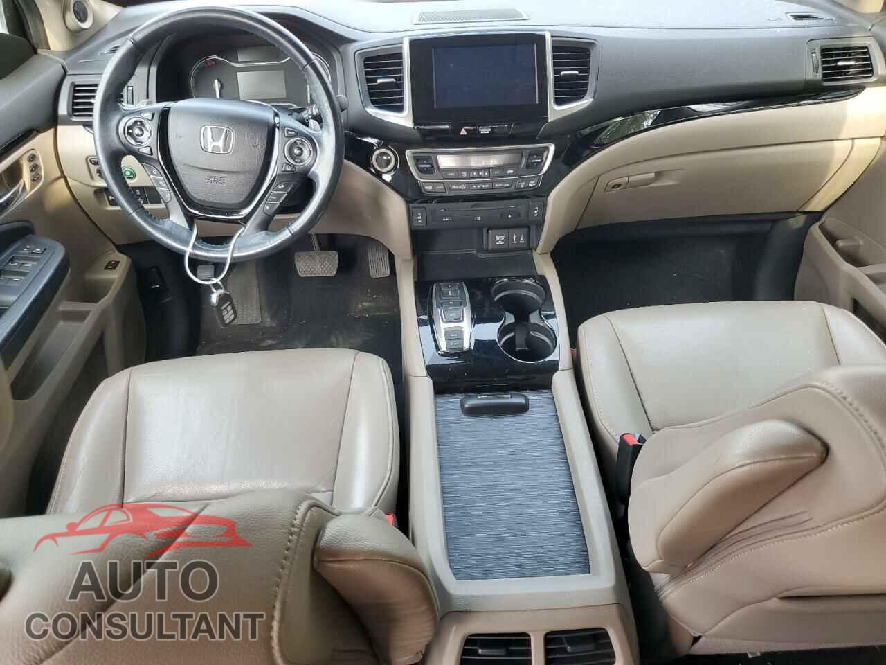 HONDA PILOT 2016 - 5FNYF6H90GB071993