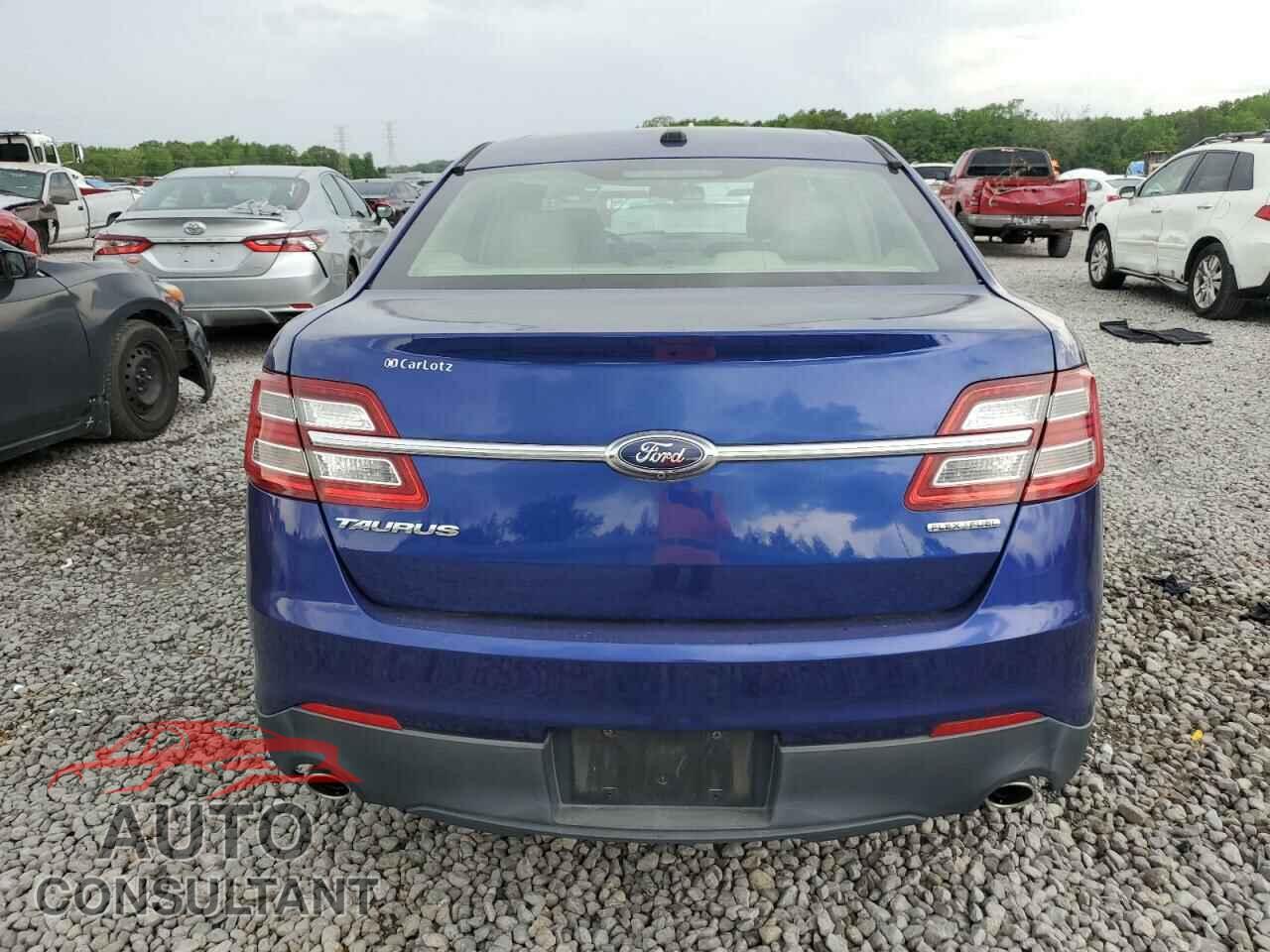 FORD TAURUS 2015 - 1FAHP2D82FG152037