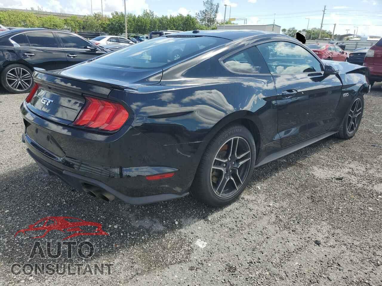 FORD MUSTANG 2020 - 1FA6P8CF5L5131233