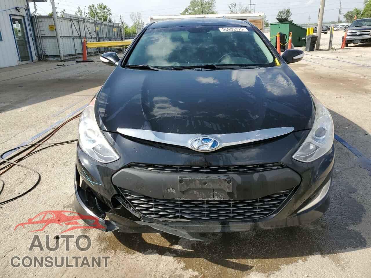 HYUNDAI SONATA 2012 - KMHEC4A44CA041067