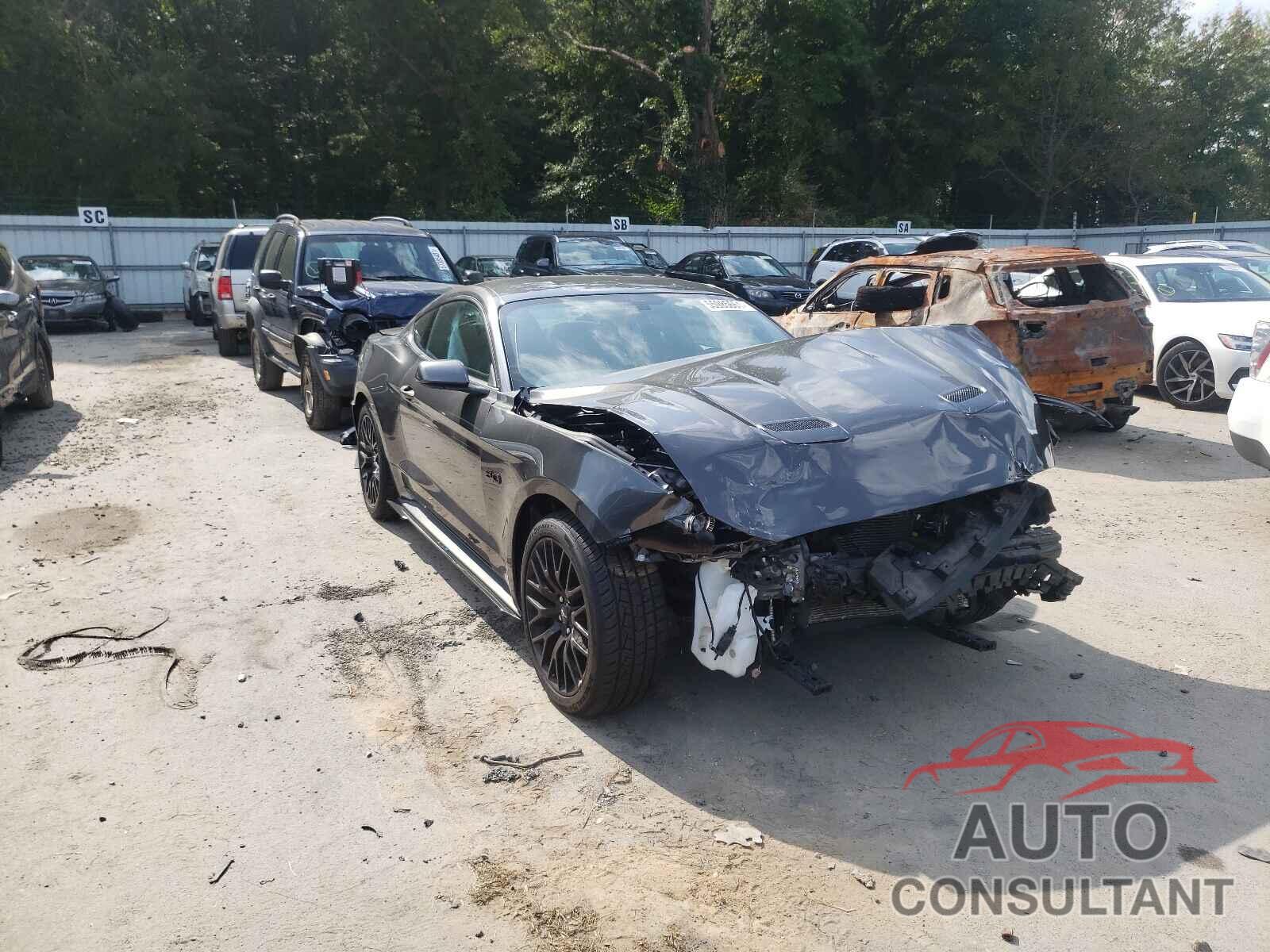 FORD MUSTANG 2018 - 1FA6P8CF0J5113400