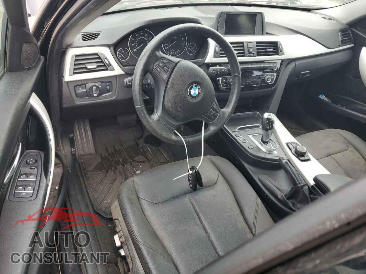 BMW 3 SERIES 2016 - WBA8E5G59GNU20546