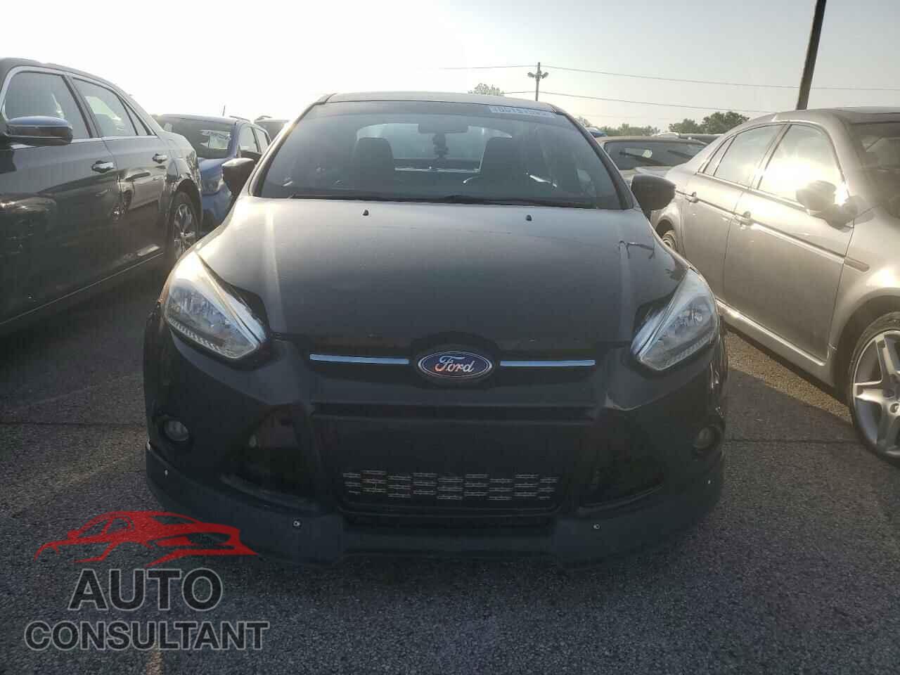 FORD FOCUS 2012 - 1FAHP3F26CL447921