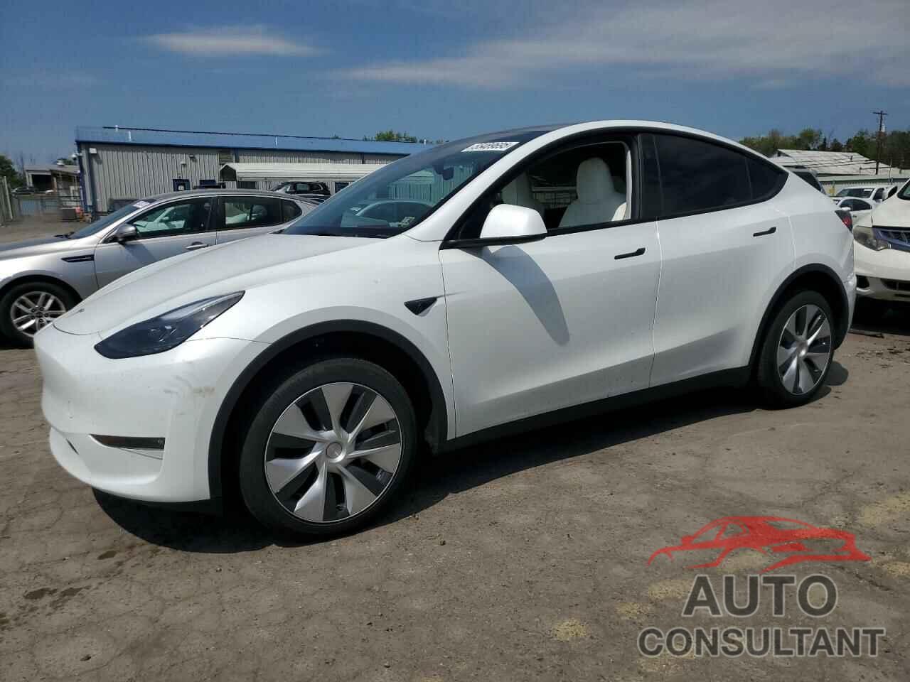 TESLA MODEL Y 2023 - 7SAYGDEEXPF800782
