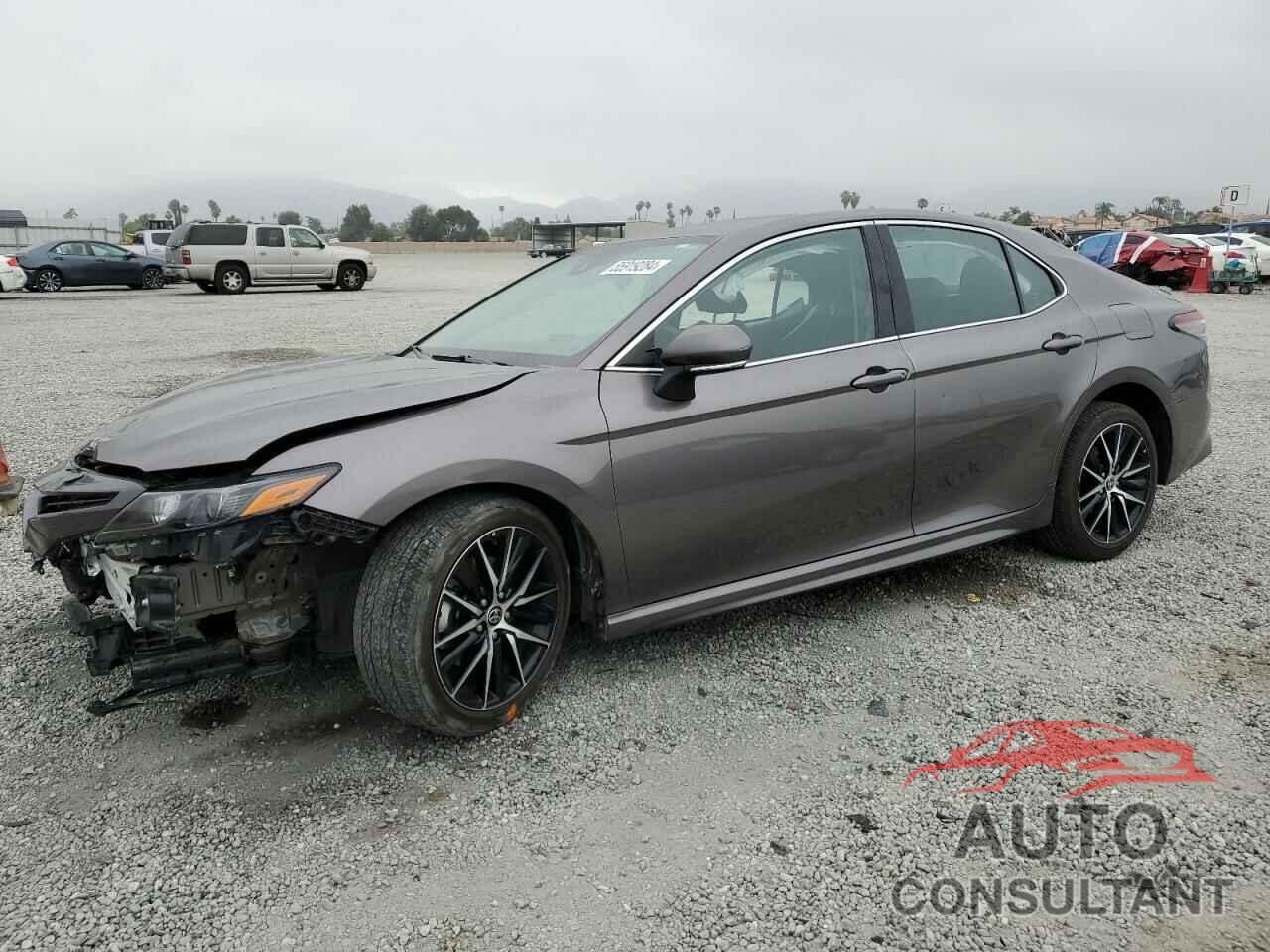 TOYOTA CAMRY 2022 - 4T1G11AK7NU045269