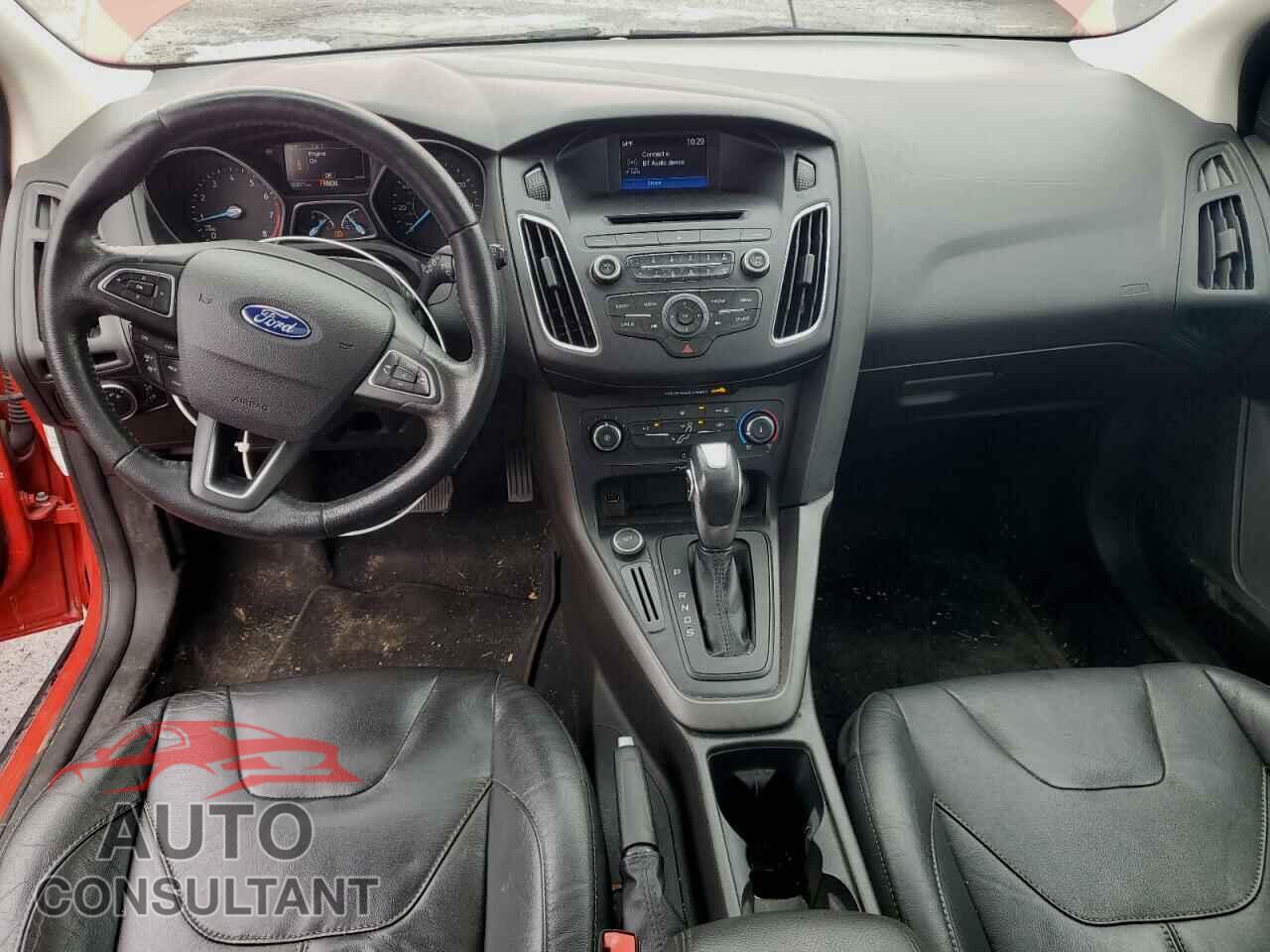 FORD FOCUS 2016 - 1FADP3K23GL299317