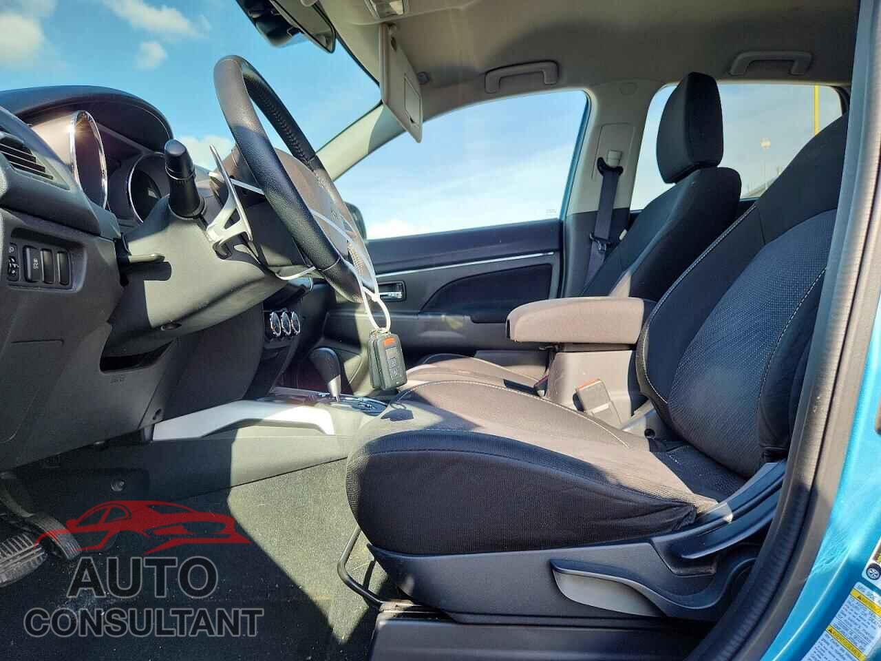 MITSUBISHI OUTLANDER 2014 - 4A4AP4AU1EE018535