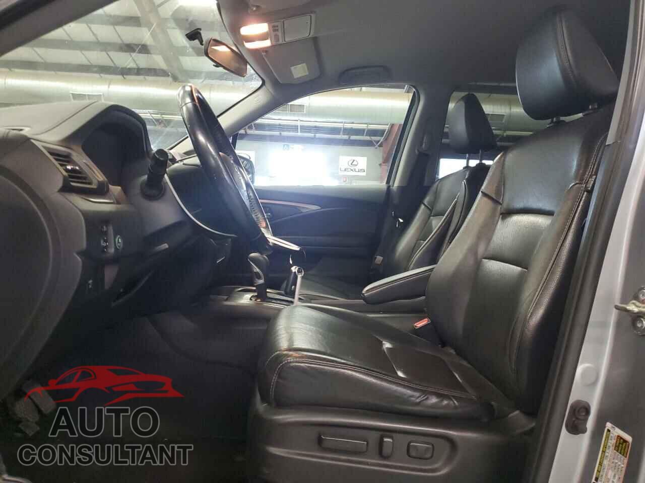 HONDA RIDGELINE 2017 - 5FPYK3F55HB006401