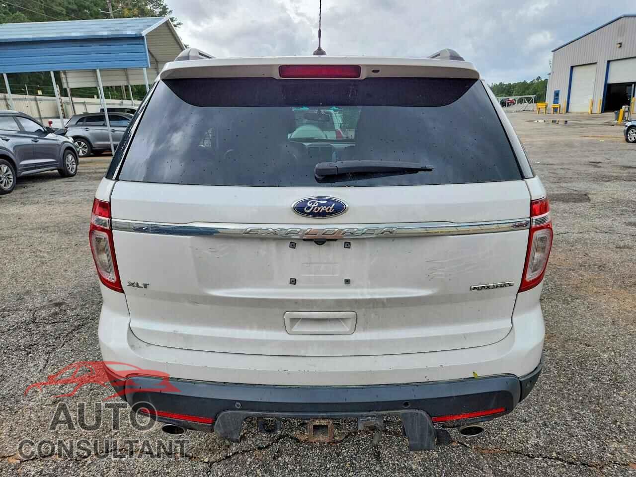 FORD EXPLORER 2013 - 1FM5K7D86DGA98582