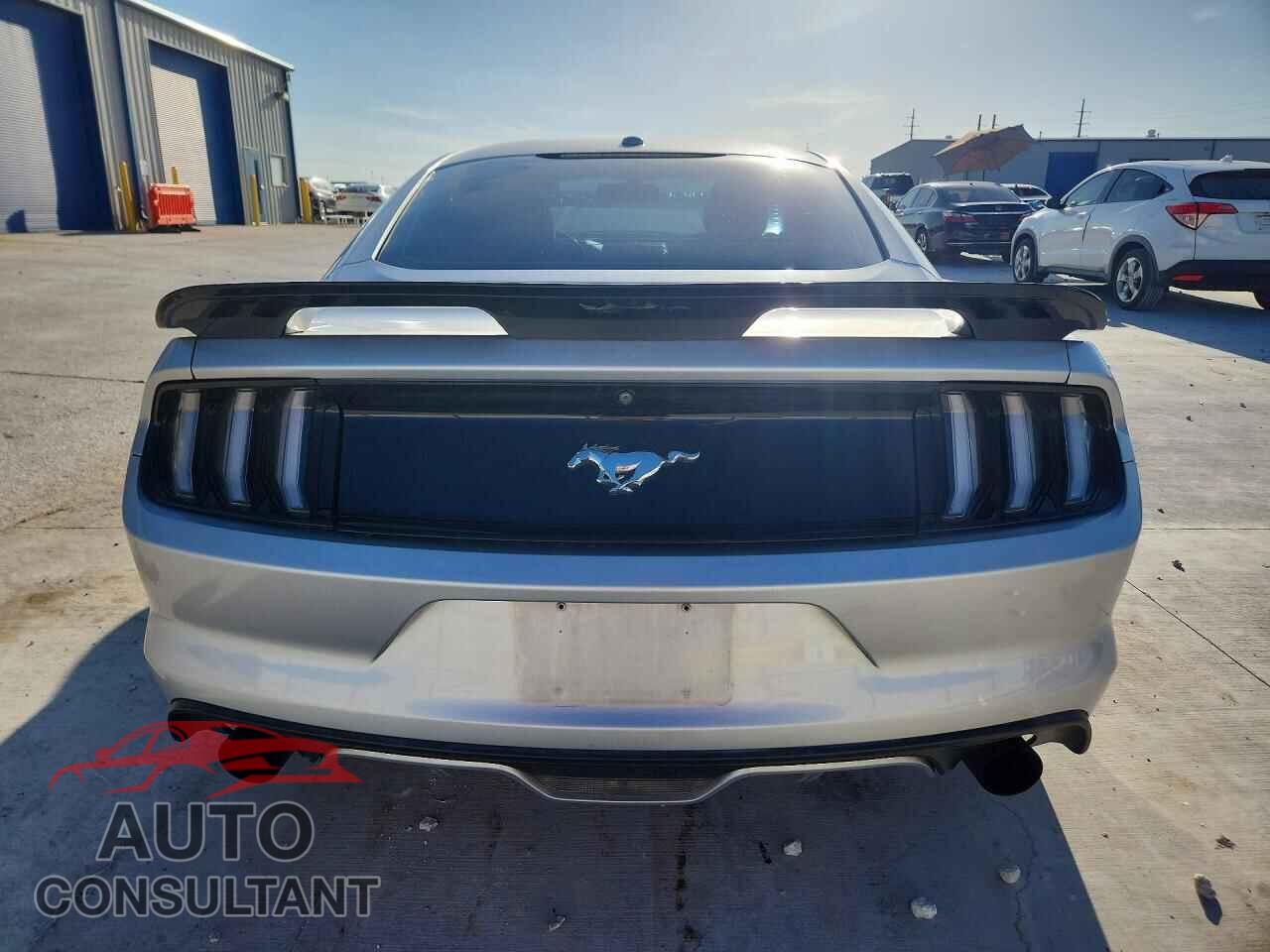 FORD MUSTANG 2017 - 1FA6P8TH7H5282826