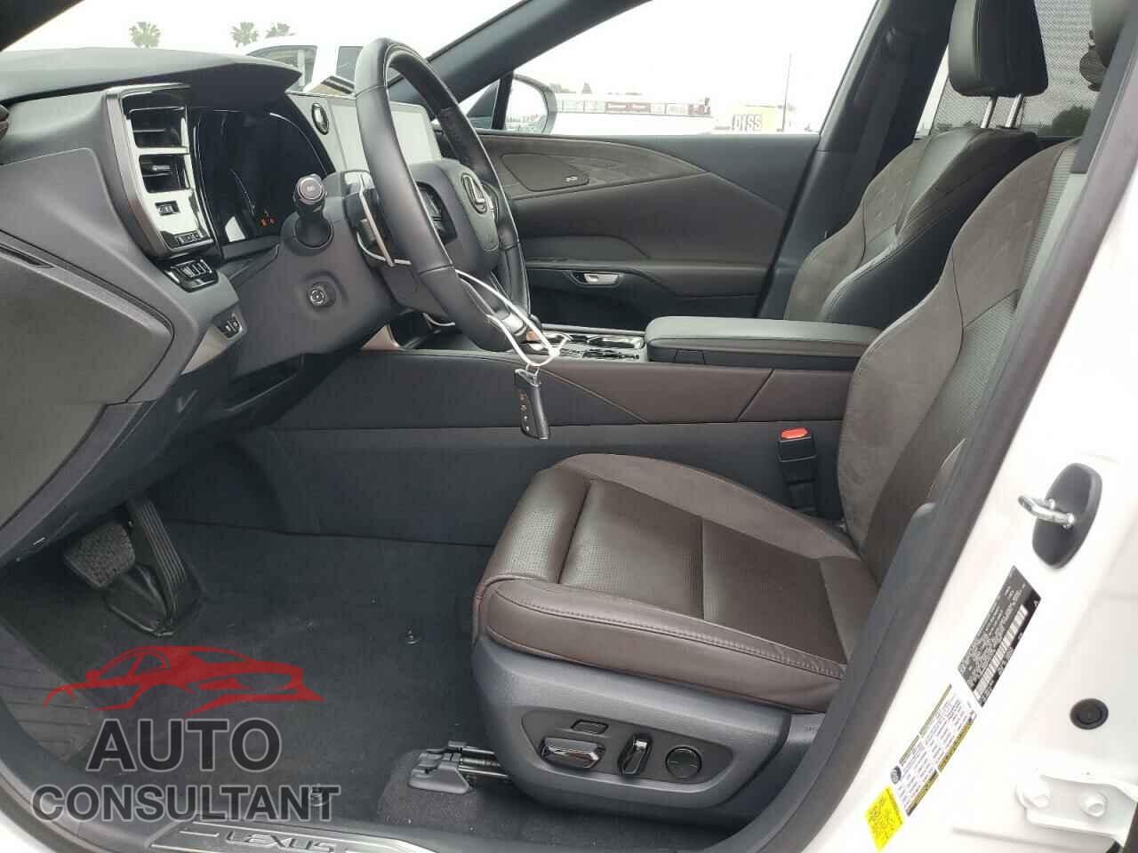 LEXUS RX350 2023 - 2T2BAMBA0PC013734