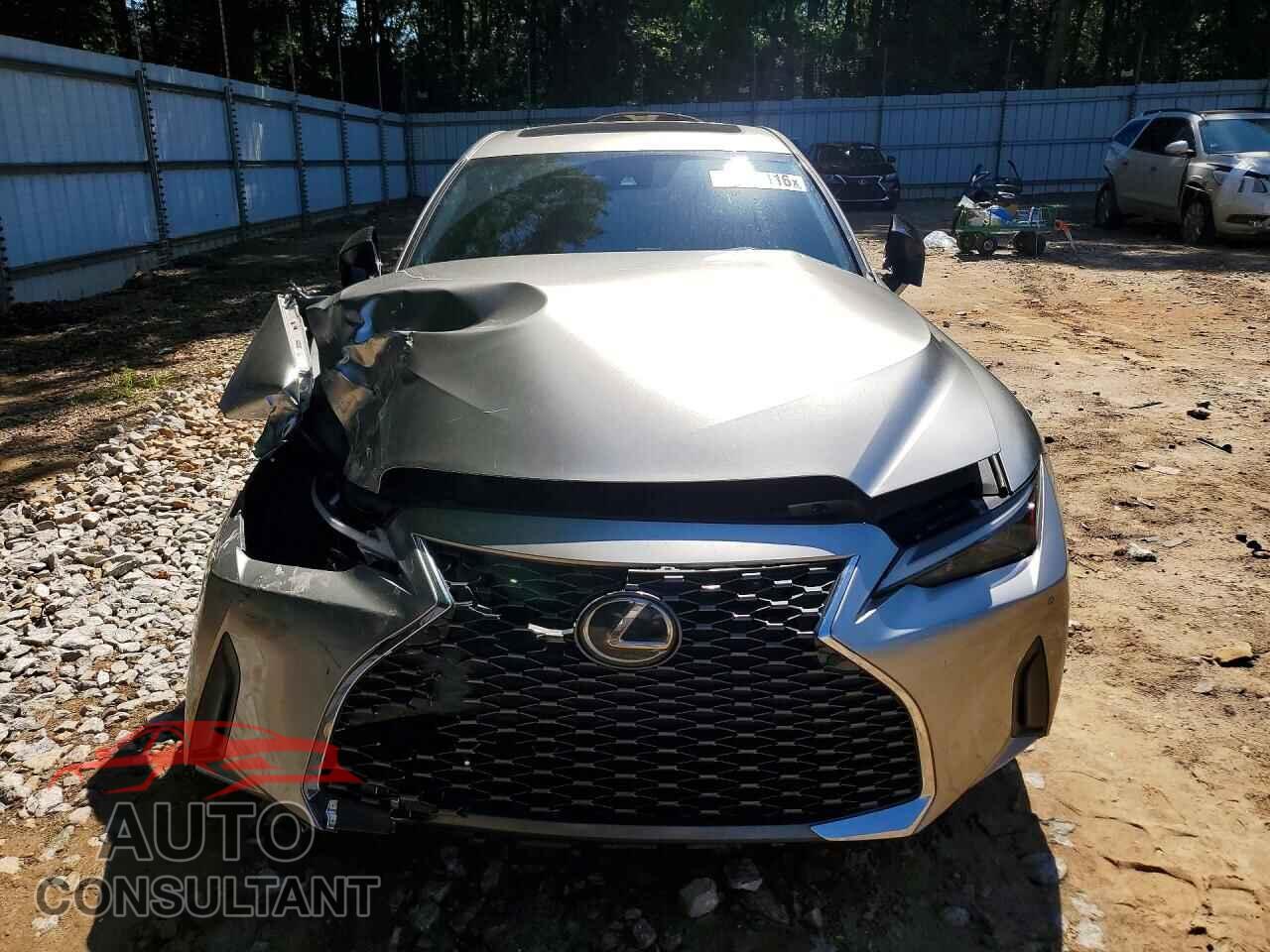 LEXUS IS 2021 - JTHCA1D26M5111672