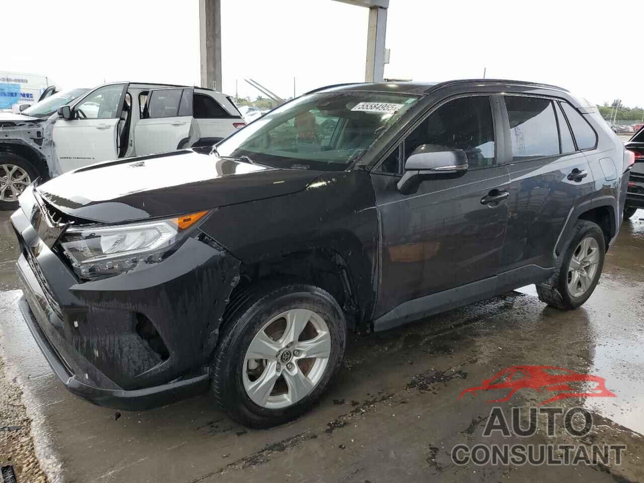 TOYOTA RAV4 2021 - 2T3W1RFV0MC119619