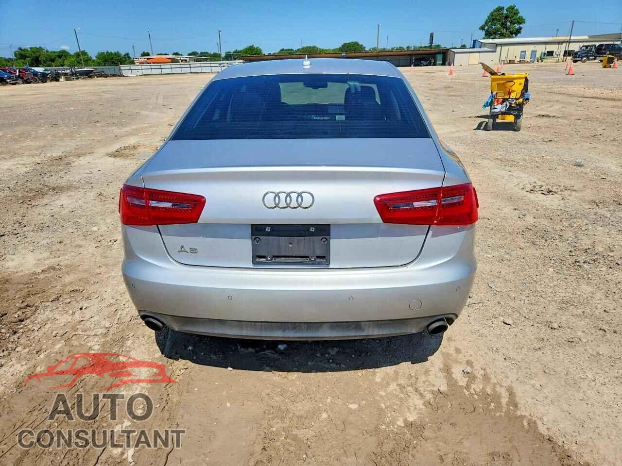 AUDI A6 2013 - WAUGFAFC3DN005607