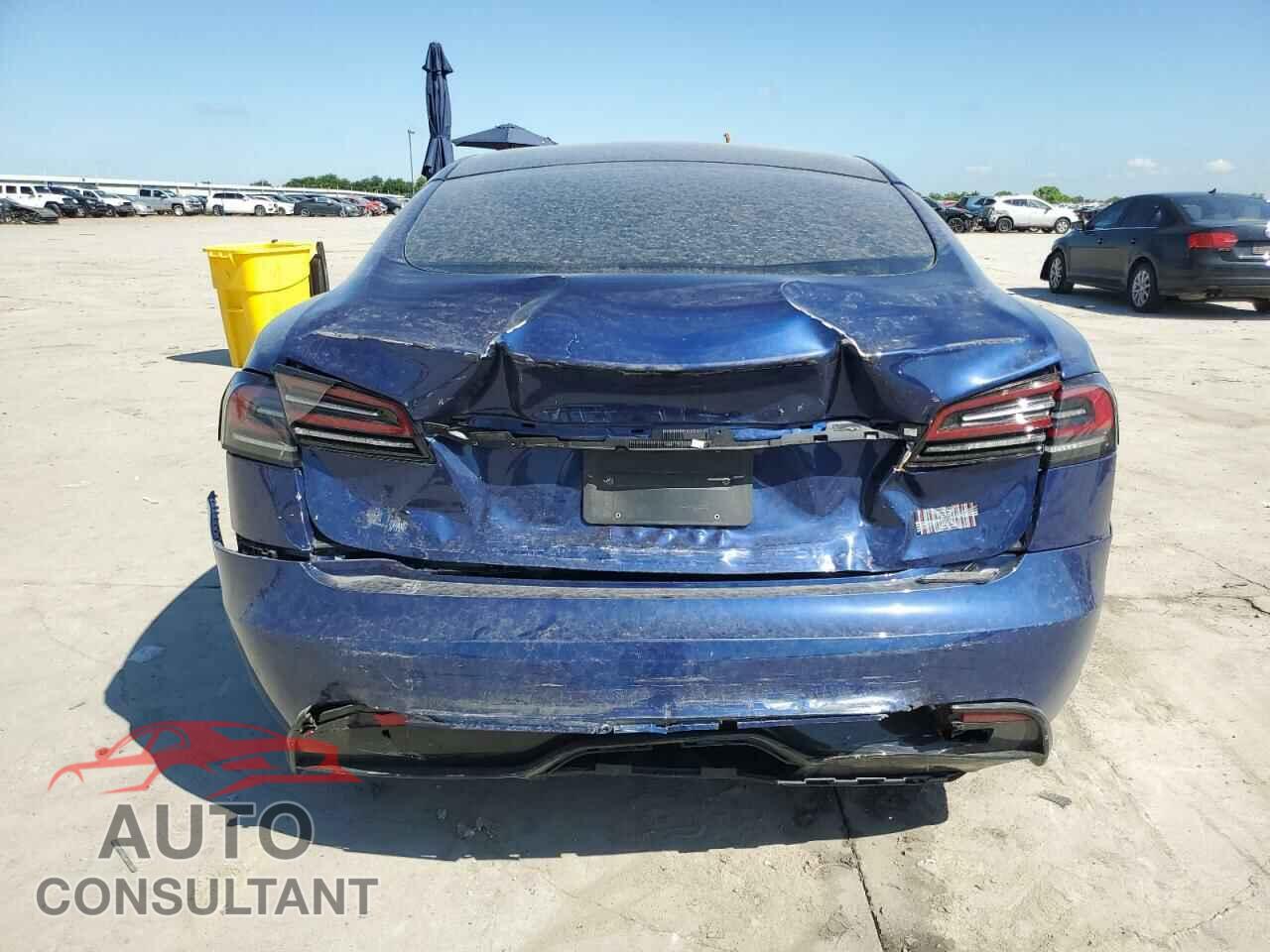 TESLA MODEL S 2024 - 5YJSA1E60RF538074