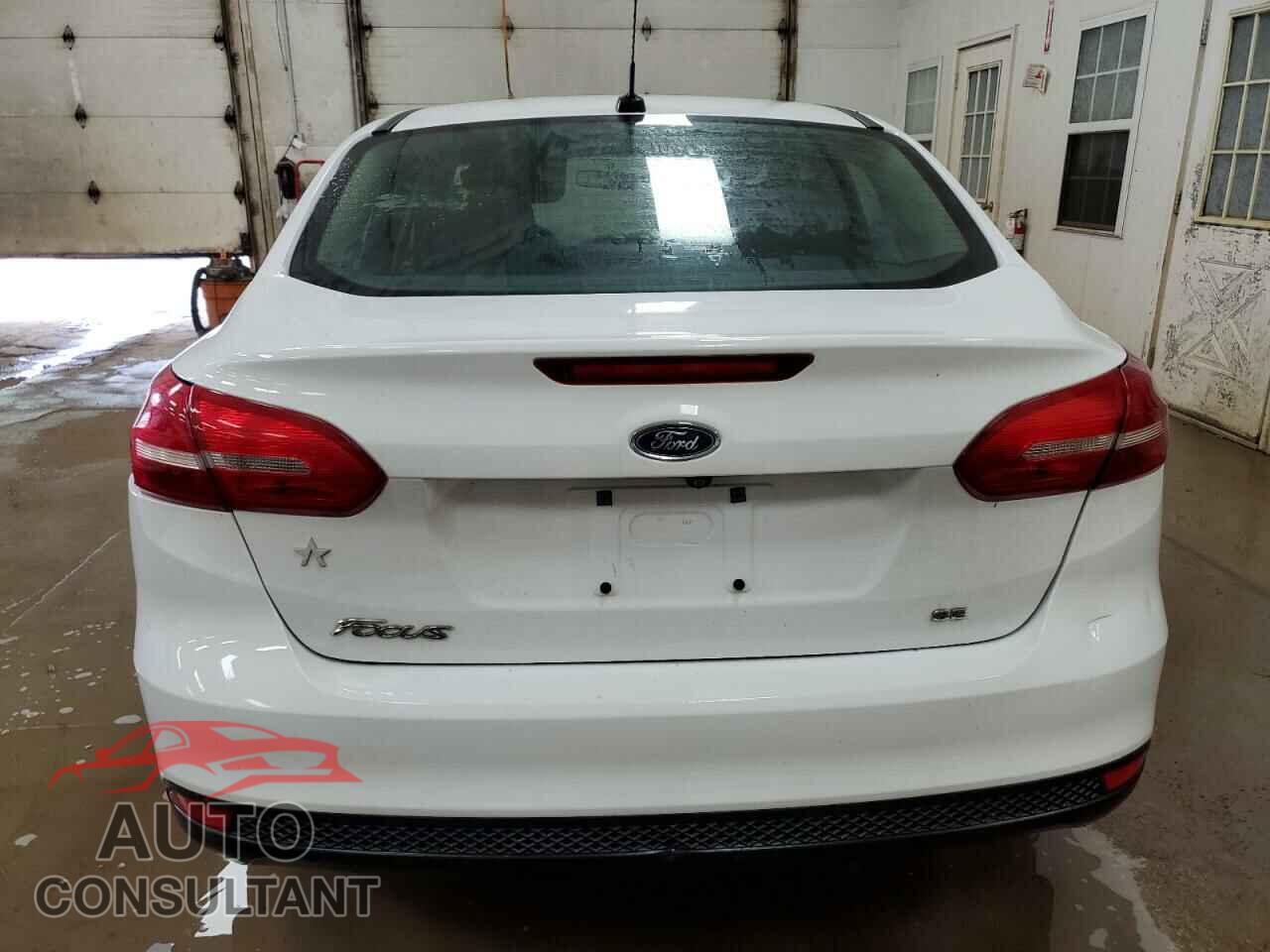 FORD FOCUS 2017 - 1FADP3F2XHL329991