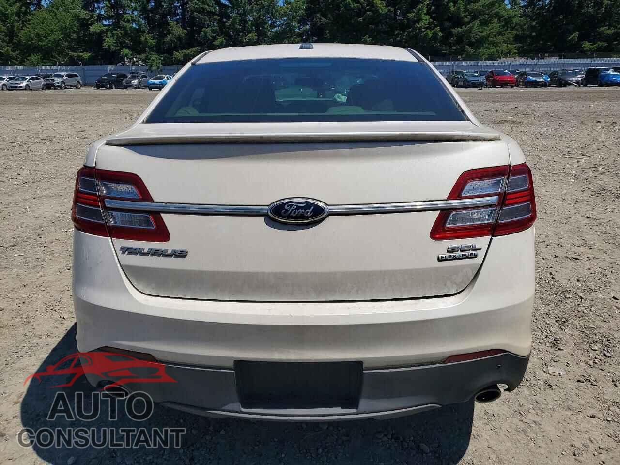 FORD TAURUS 2014 - 1FAHP2E89EG187140