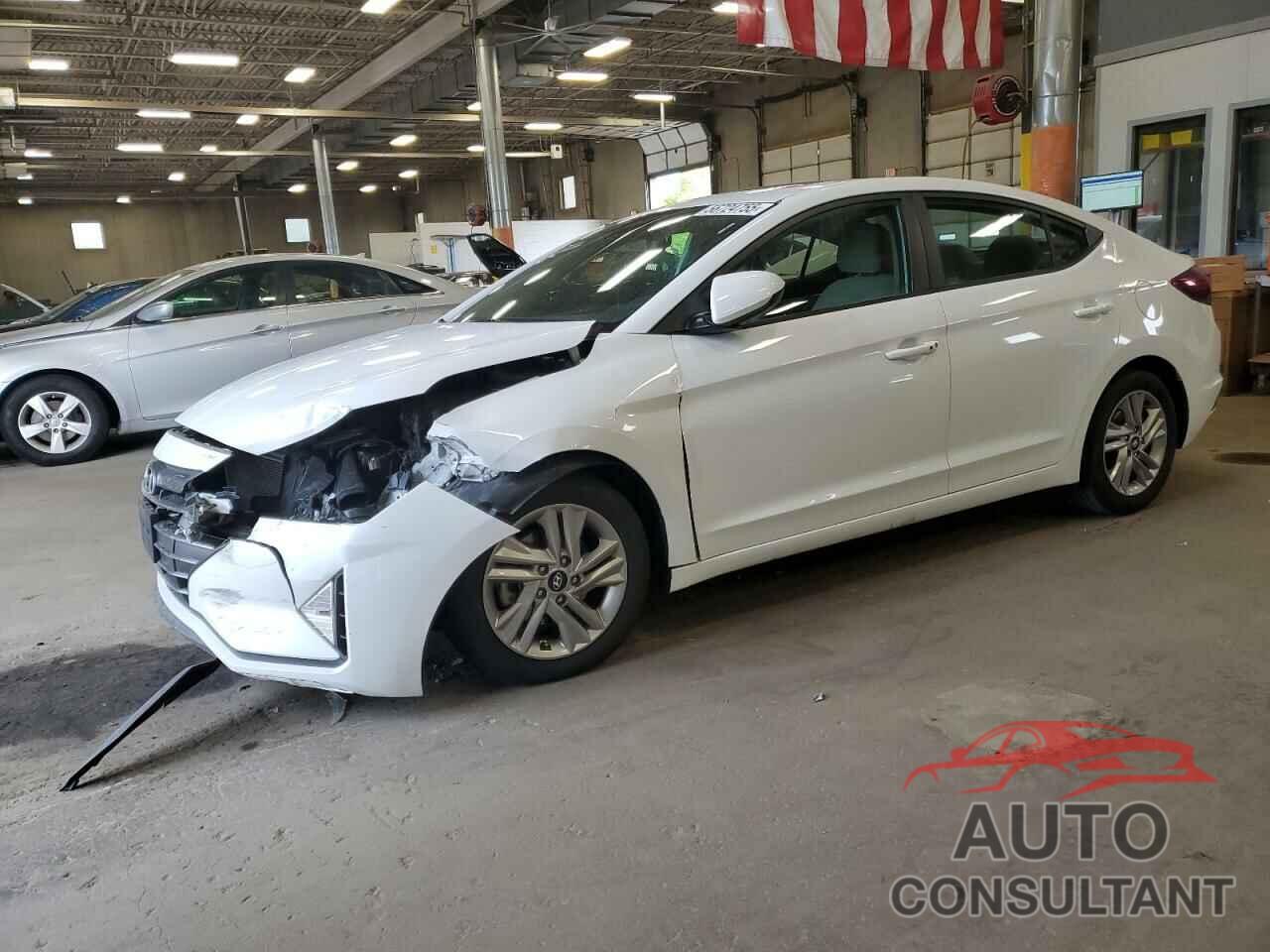 HYUNDAI ELANTRA 2020 - 5NPD84LF0LH534978