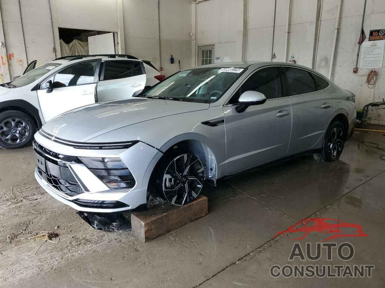 HYUNDAI SONATA 2024 - KMHL64JA4RA376391