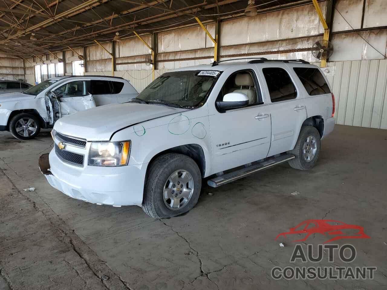 CHEVROLET TAHOE 2013 - 1GNSCAE00DR335296