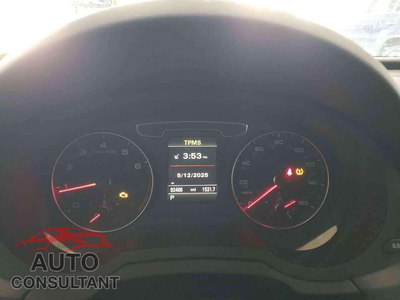 AUDI Q3 2016 - WA1BFCFS4GR016574