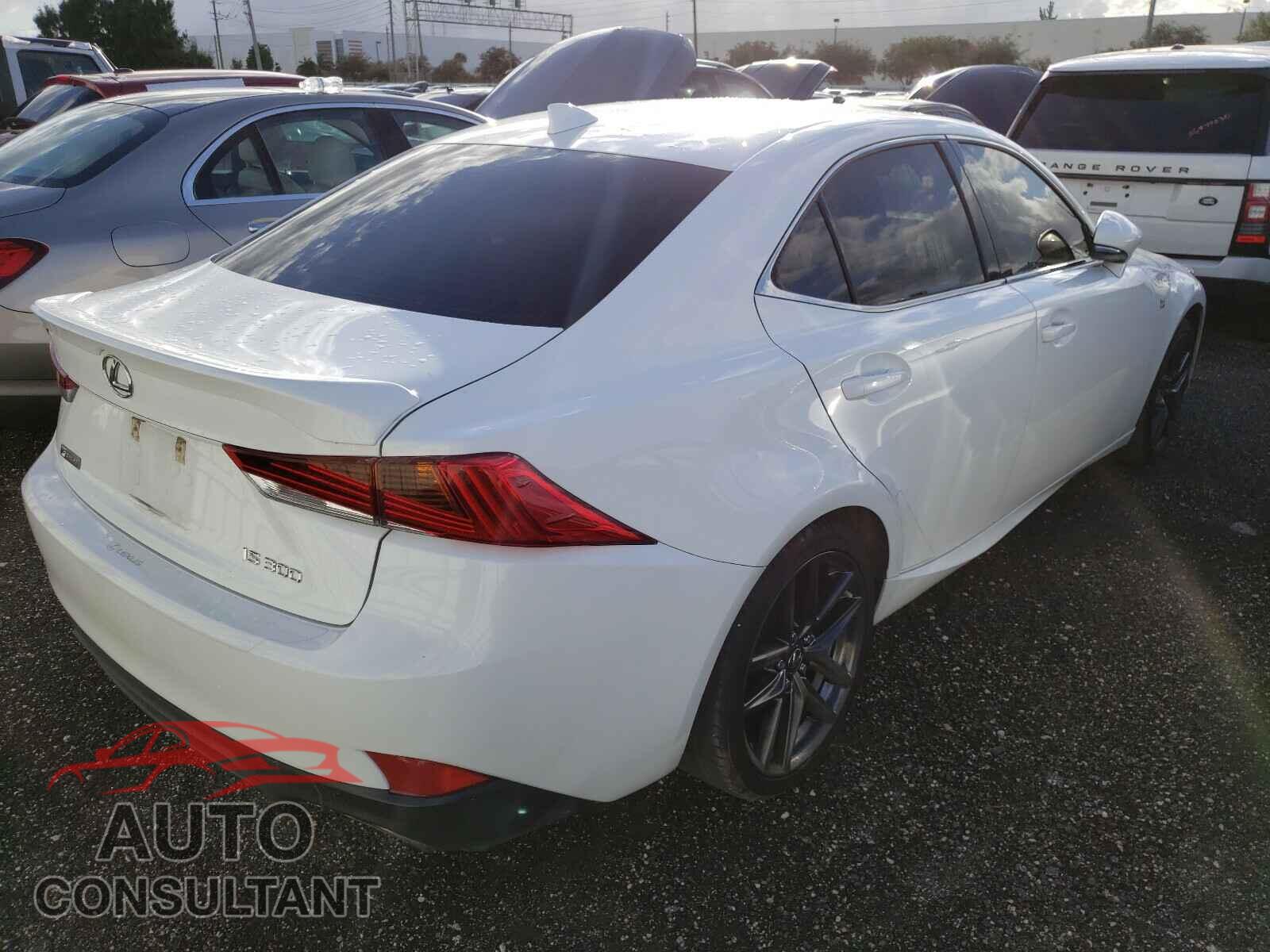 LEXUS IS 2018 - JTHBA1D26J5074484