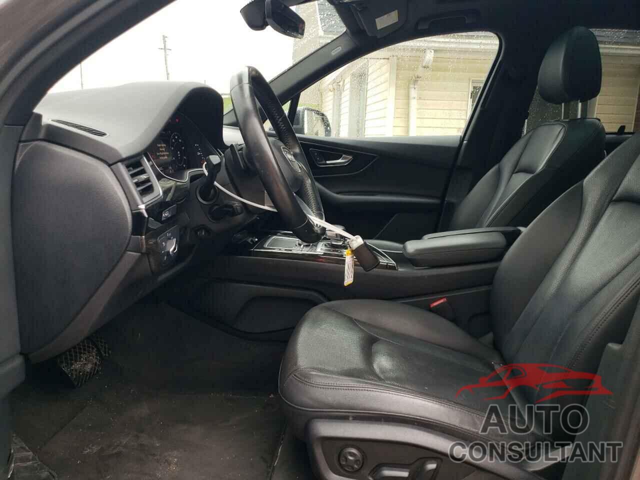 AUDI Q7 2017 - WA1LHAF73HD040040