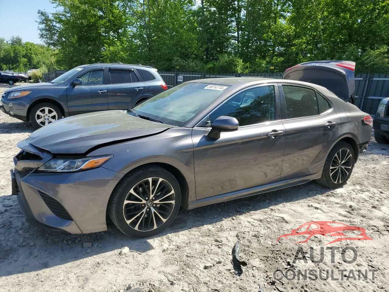 TOYOTA CAMRY 2018 - 4T1B11HK7JU544101