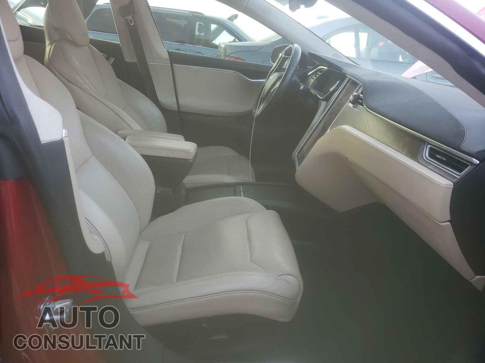 TESLA MODEL S 2016 - 5YJSA1E40GF171690