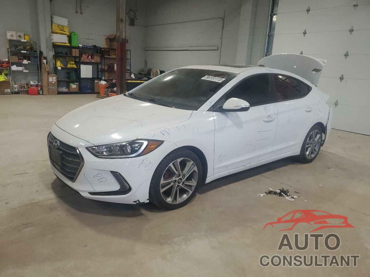 HYUNDAI ELANTRA 2018 - KMHD84LF2JU703834