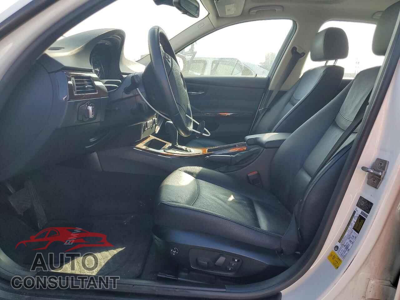 BMW 3 SERIES 2011 - WBAPH5G54BNM80620