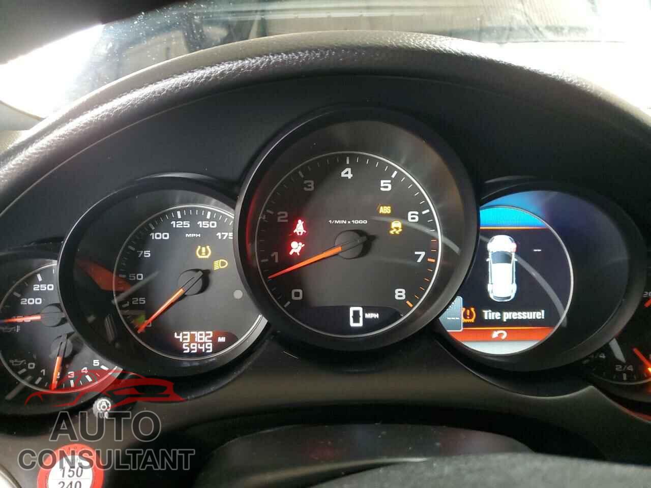 PORSCHE CAYENNE 2013 - WP1AA2A22DLA04616