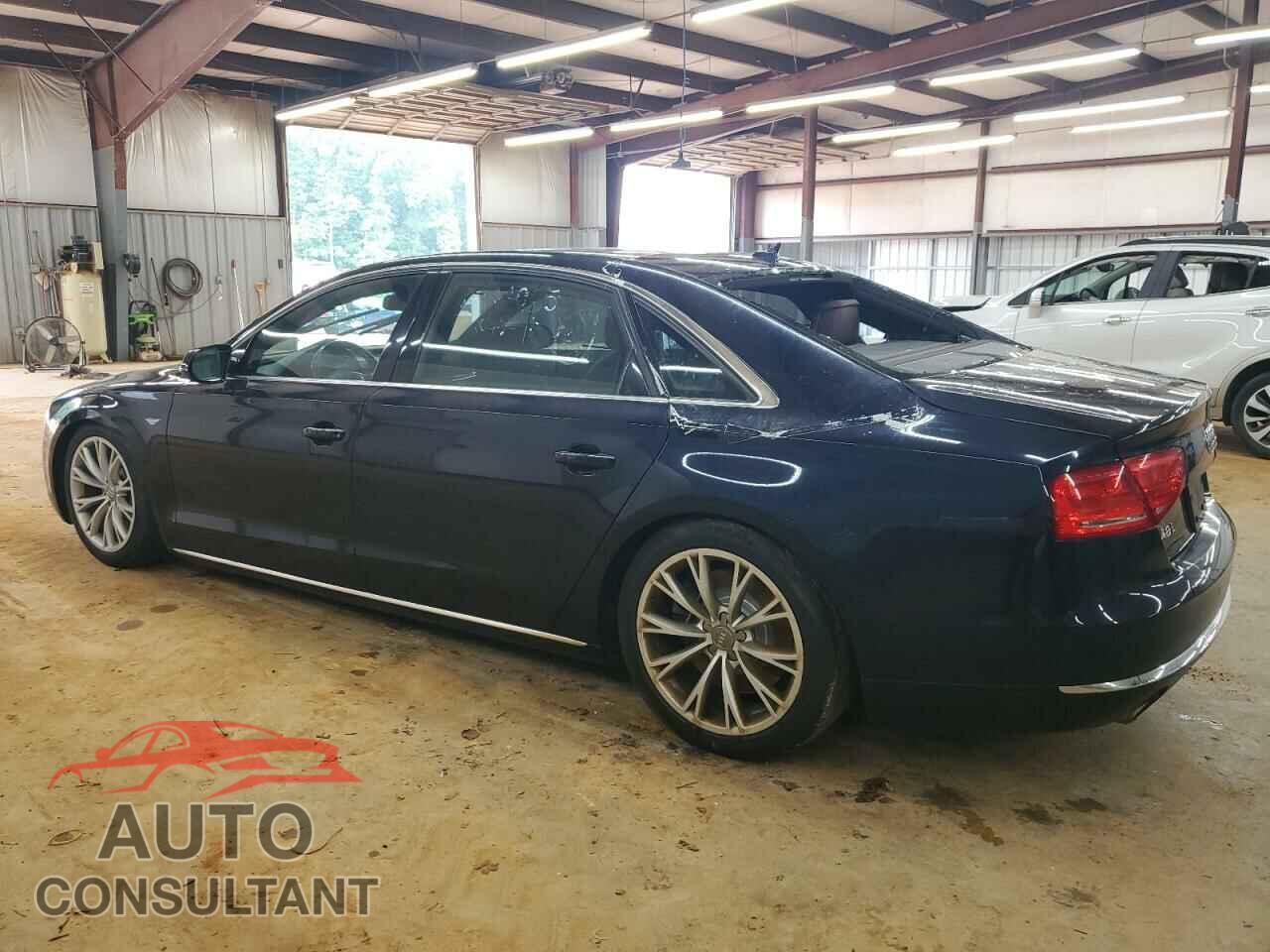 AUDI A8 2011 - WAURVAFD4BN005925