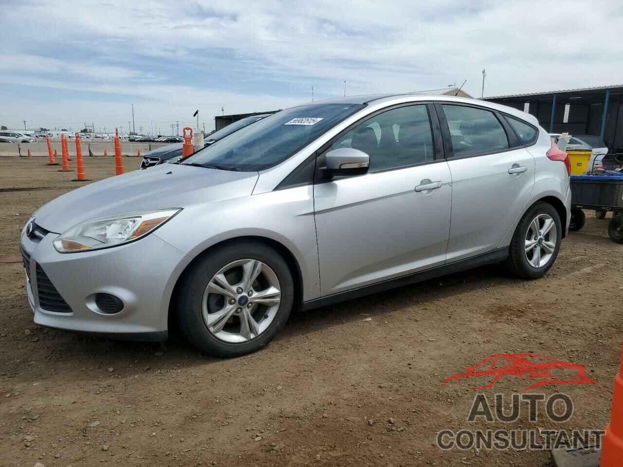 FORD FOCUS 2014 - 1FADP3K2XEL110319